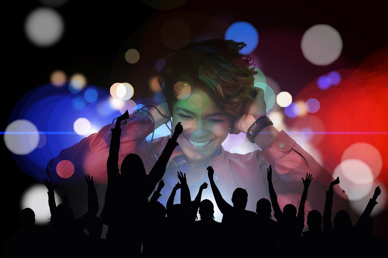 What Does a Social Club Do? Exploring the Roles and Benefits of Social Clubs in Communities